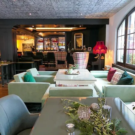 Mirabeau Alpine צרמט