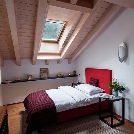 Mirabeau Alpine מלון 4*